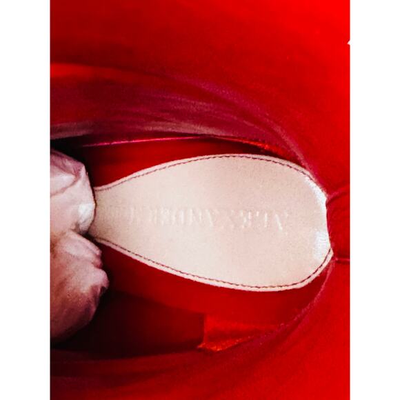 Alexander McQueen Red Leather Lux Duchess Bootie Boots 105mm High Heel Size 37.5 - Picture 4 of 13